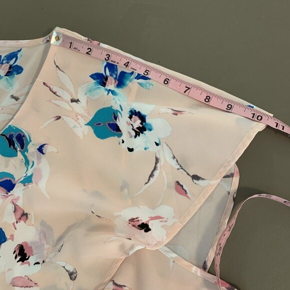 Lane Bryant Womens 28 Blouse Short Sleeve Pink Floral Ruffle V Neck Work Office - Picture 12 of 13